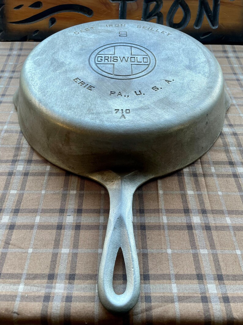 Griswold 9 Large Block Logo Nickel Plated Cast Iron Skillet Etsy