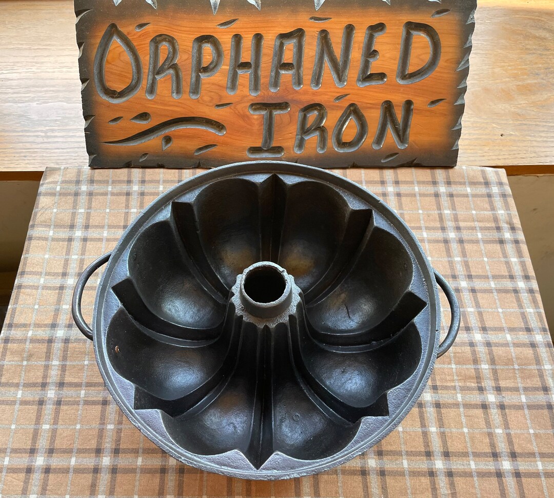 Rare Large 1800s Gatemarked Cast Iron Bundt Pan Etsy