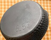CHF 5 Hammered Finish Cast Iron Skillet