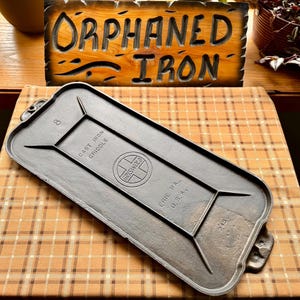 Griswold #8 Long Griddle Large Block Logo