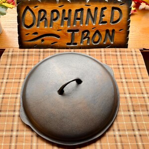 RARE! Griswold #12 Large Block Logo Cast Iron Skillet Basting Cover Lid