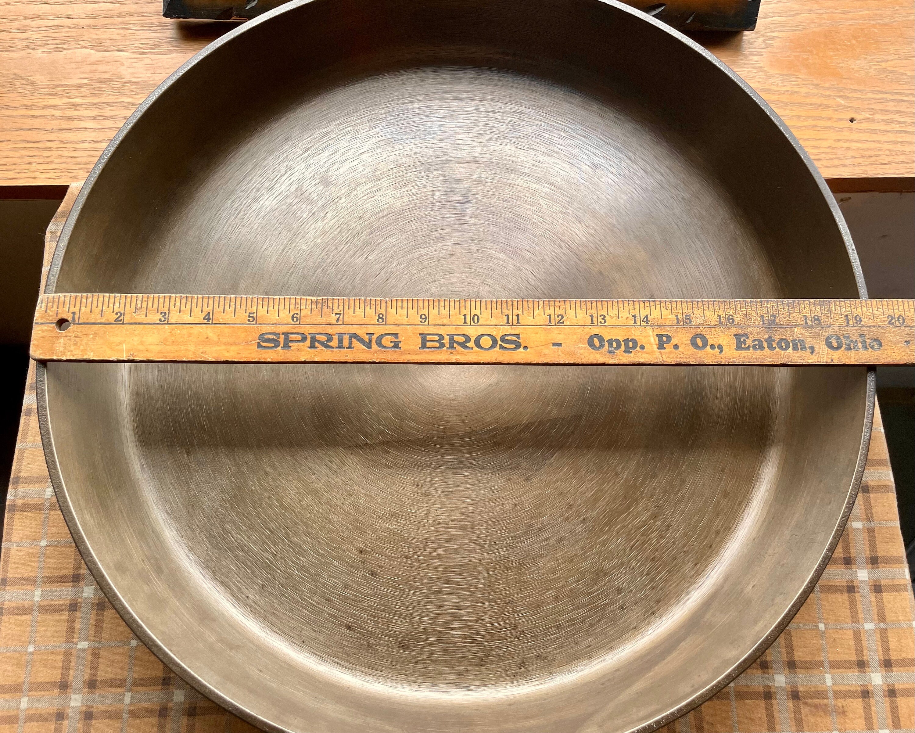RARE! Griswold #20 Hotel Cast Iron Skillet