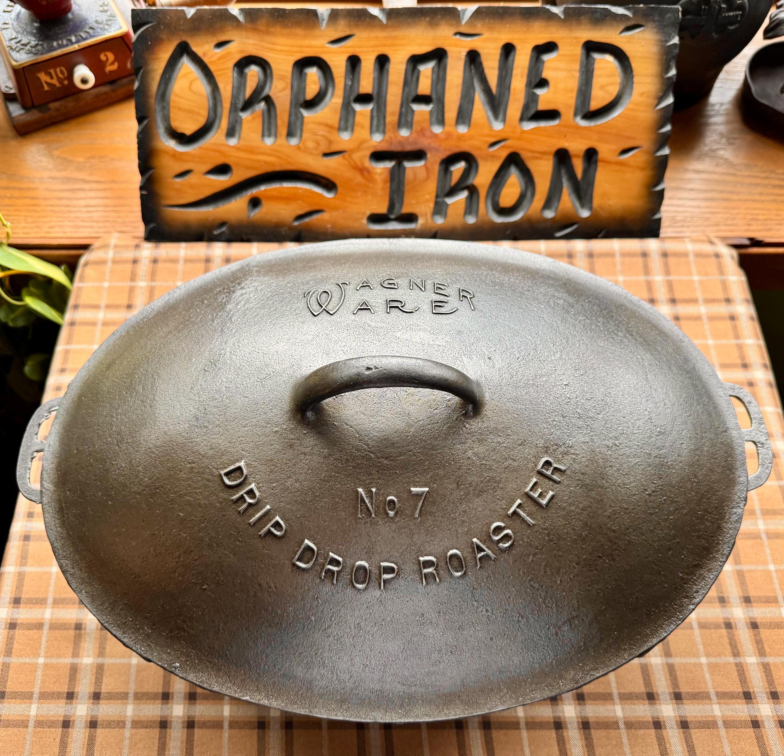 Rare! Wagner #7 Cast Iron Drip Drop Oval Roaster With Raised Logo