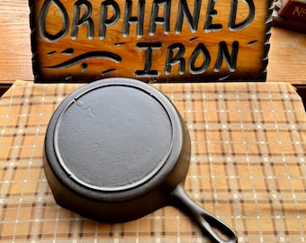Vintage 3-Notch #7 Lodge Cast Iron Skillet
