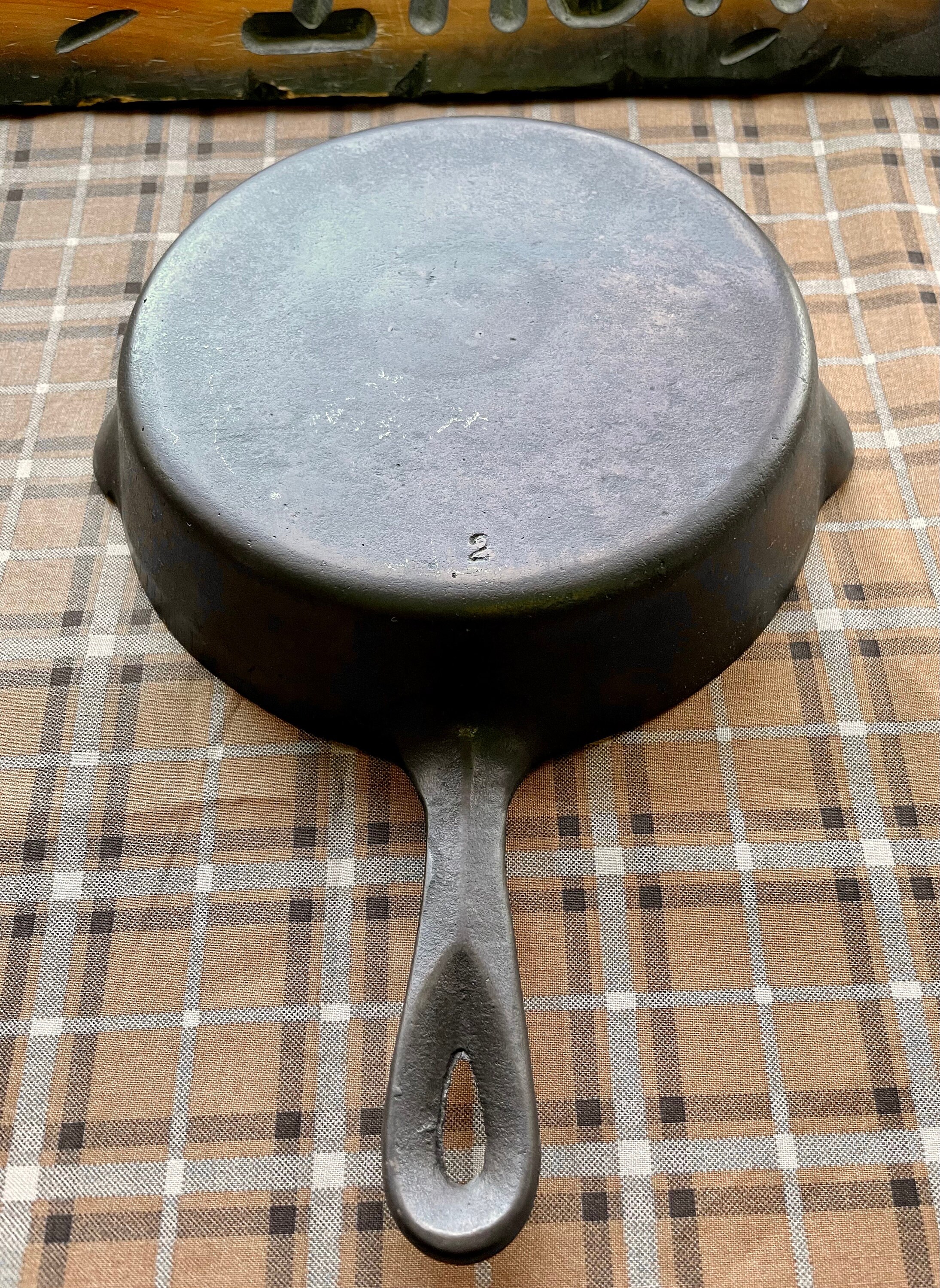 5 inch Vintage Cast Iron Skillet Unmarked /g – Pathway Market GR