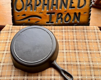 Vintage 3-Notch #7 Lodge Cast Iron Skillet