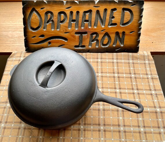 Rare Maid of Honor Deep Skillet/chicken Fryer Cast Iron With Basting Lid 