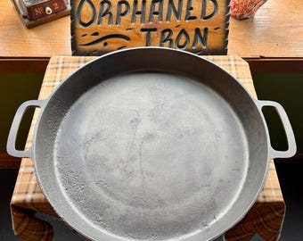 RARE! Wagner Ware #20 Hotel Cast Iron Skillet
