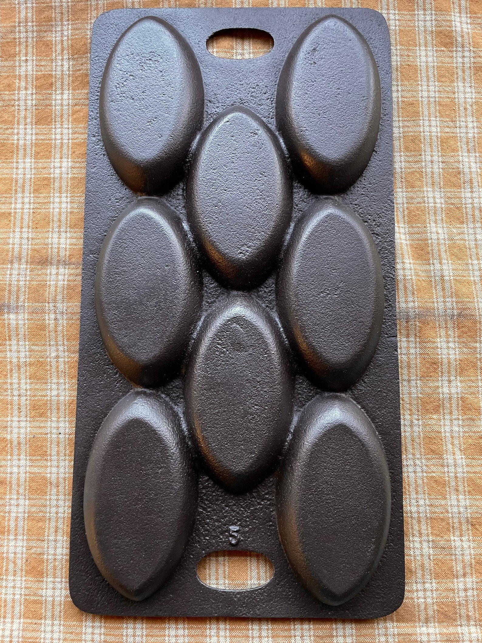 1800s Gatemarked Cast Iron Gem Pan Etsy