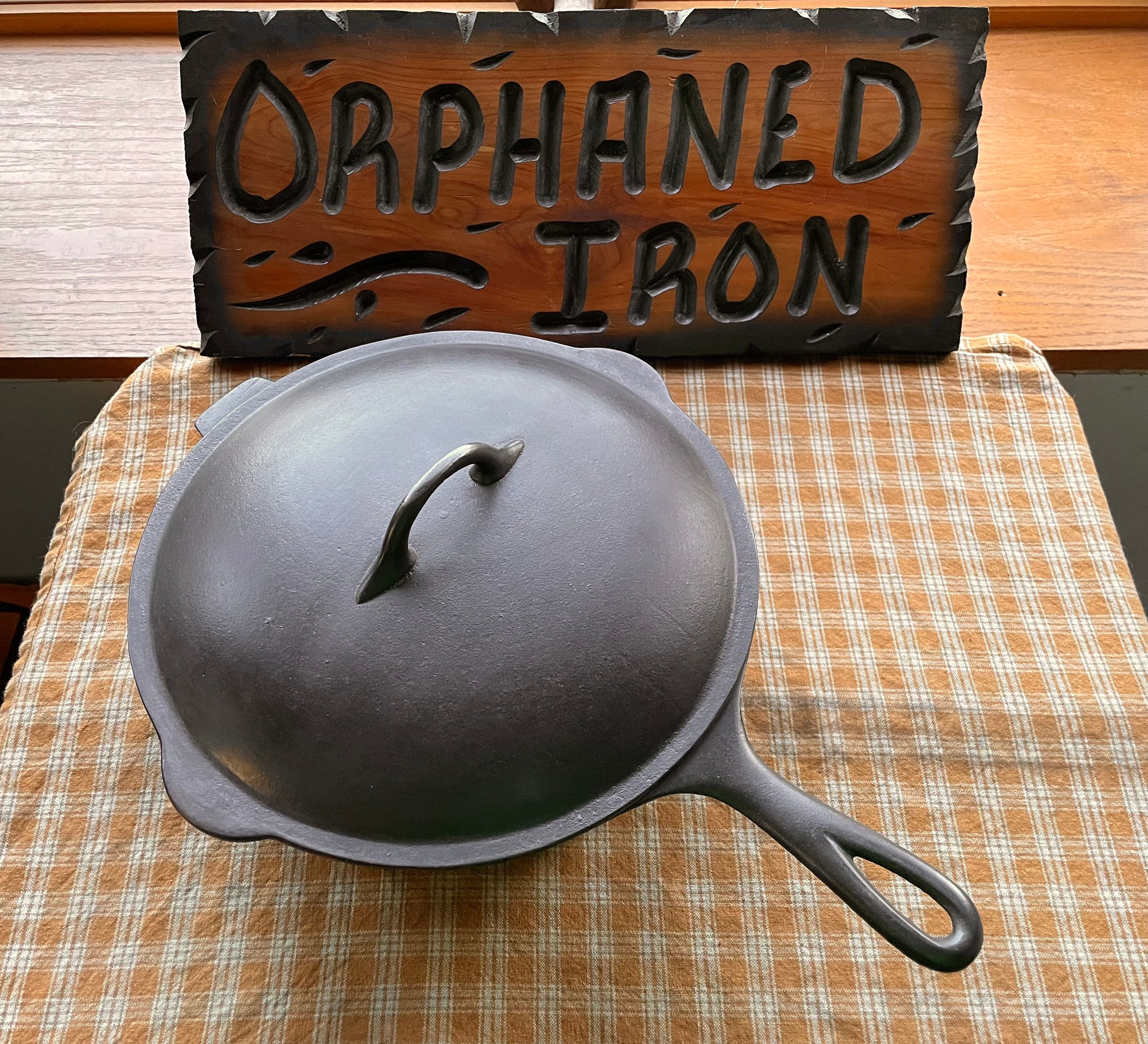 Rare Maid of Honor Deep Skillet/chicken Fryer Cast Iron With Basting Lid 