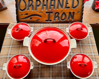 RARE! Griswold Red & Cream Enameled Table Service Oven Set