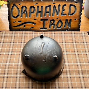Rare! 1800’s #6 Small Bean Pot Three Leg Kettle