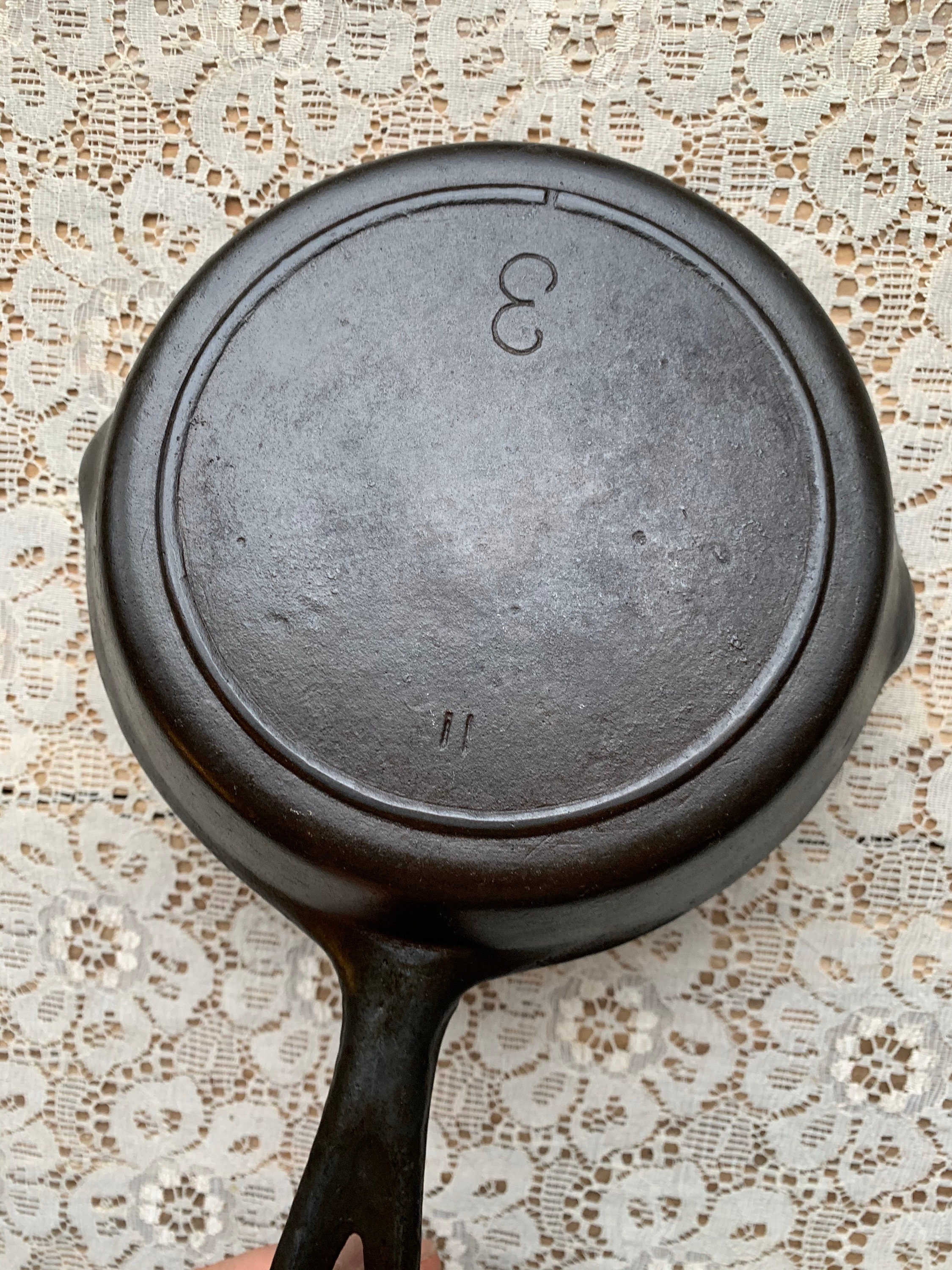 Number 3 Lodge 6 Inch Cast Iron Skillet 3 Notch Double Spout RESTORED