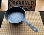 1800 s Spider 11 Footed Cast Iron Skillet