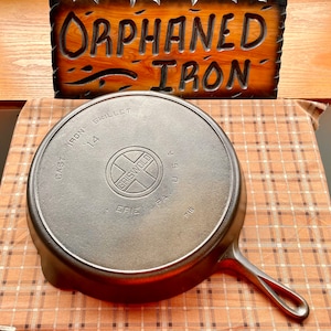 Wow! Griswold #14 Large Block Logo Cast Iron Skillet