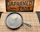 1800 s Gatemarked 8 Cast Iron Griddle