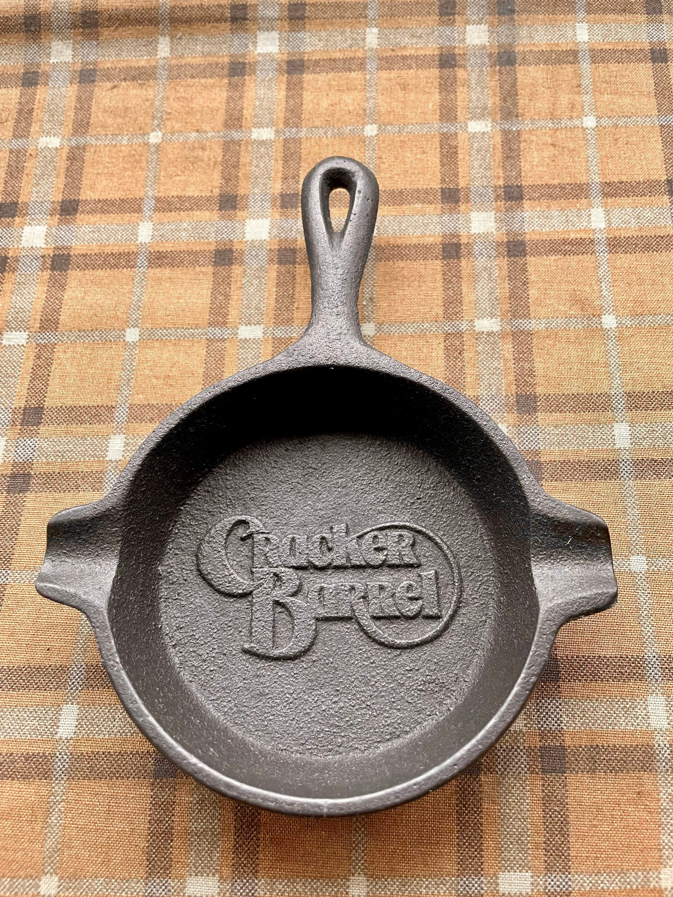 Vintage Lodge Cracker Barrel Cast Iron Skillet Spoonrest Coaster