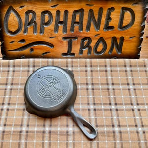 Griswold #3 Slant Erie Logo Cast Iron Skillet