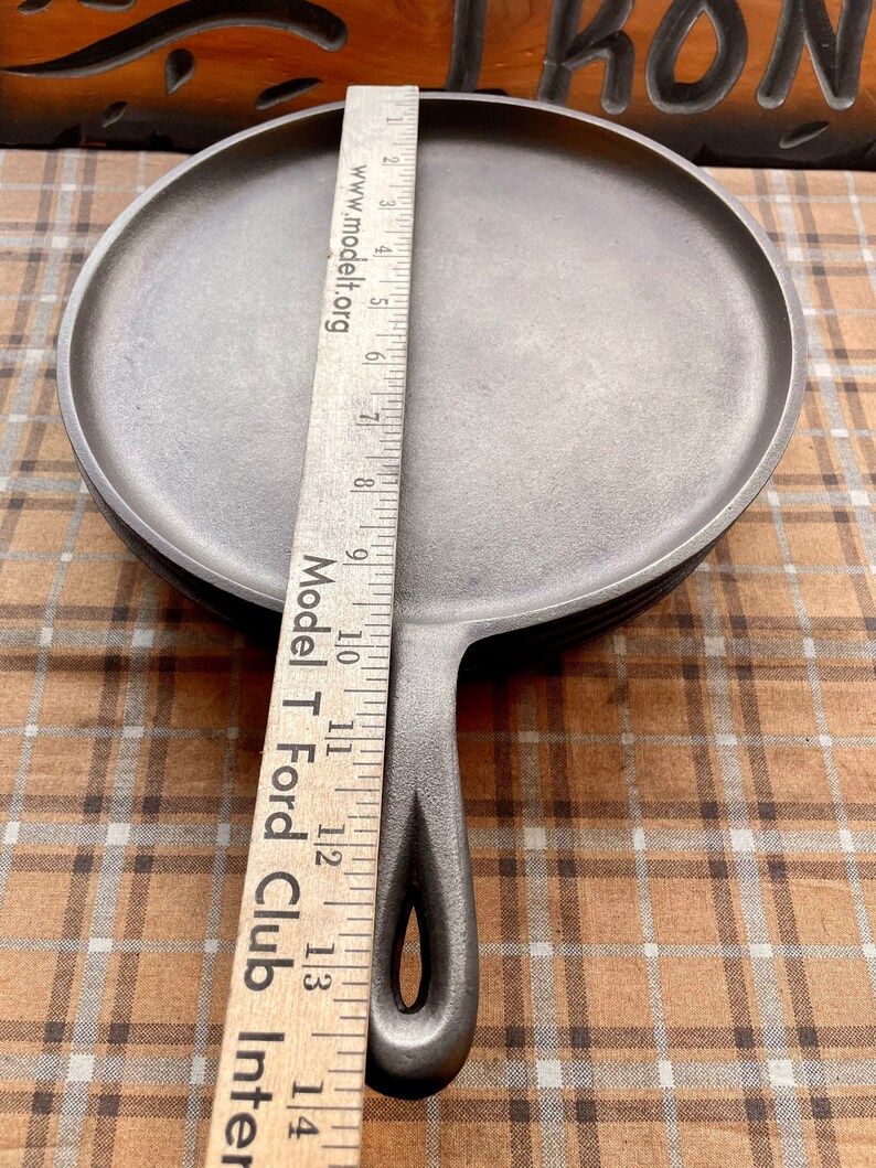 Vintage Set of 4 Lodge Cast Iron Griddles Etsy