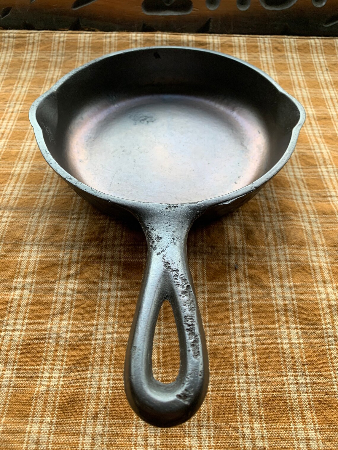 Wagner 3 Hammered Finish Cast Iron Skillet Etsy