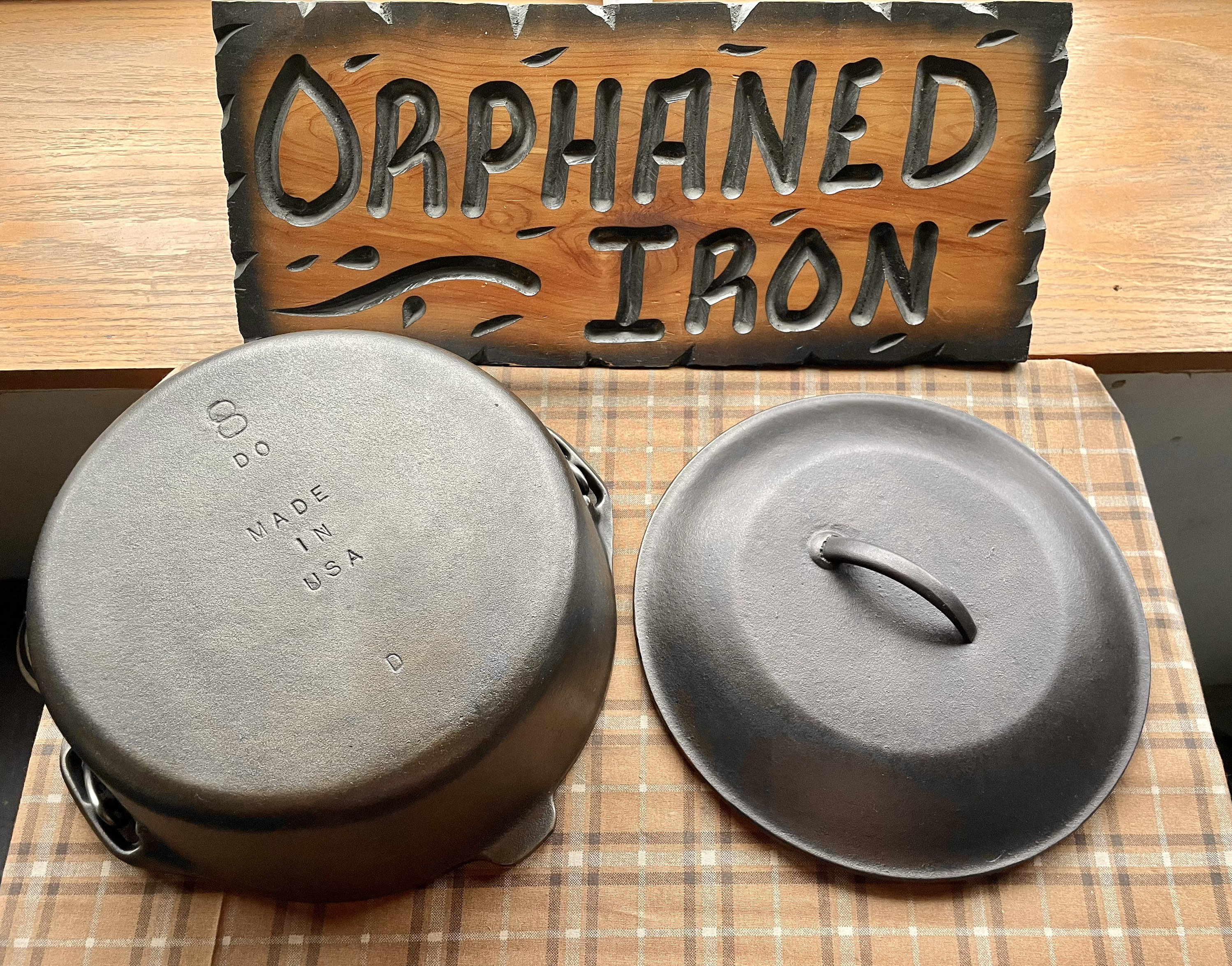 Vintage Lodge 8 Cast Iron Dutch Oven MIU -  India