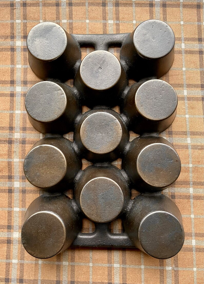 Rare Pregriswold Erie Cast Iron Muffin/popover Pan Etsy