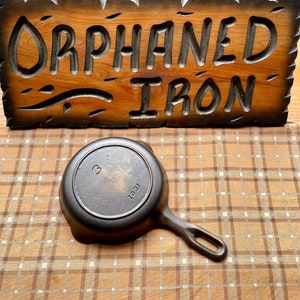Griswold Iron Mountain #3 Cast Iron Skillet