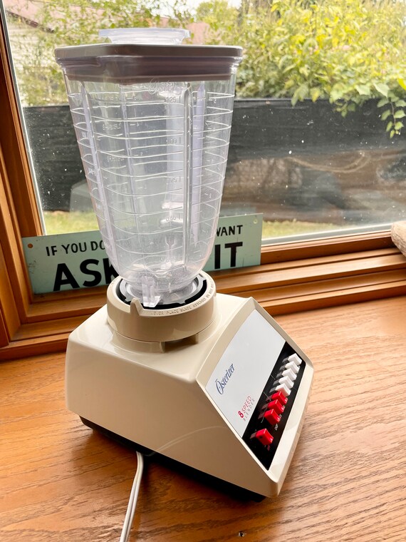 Oster 10 Speed Blender with Plastic Jar