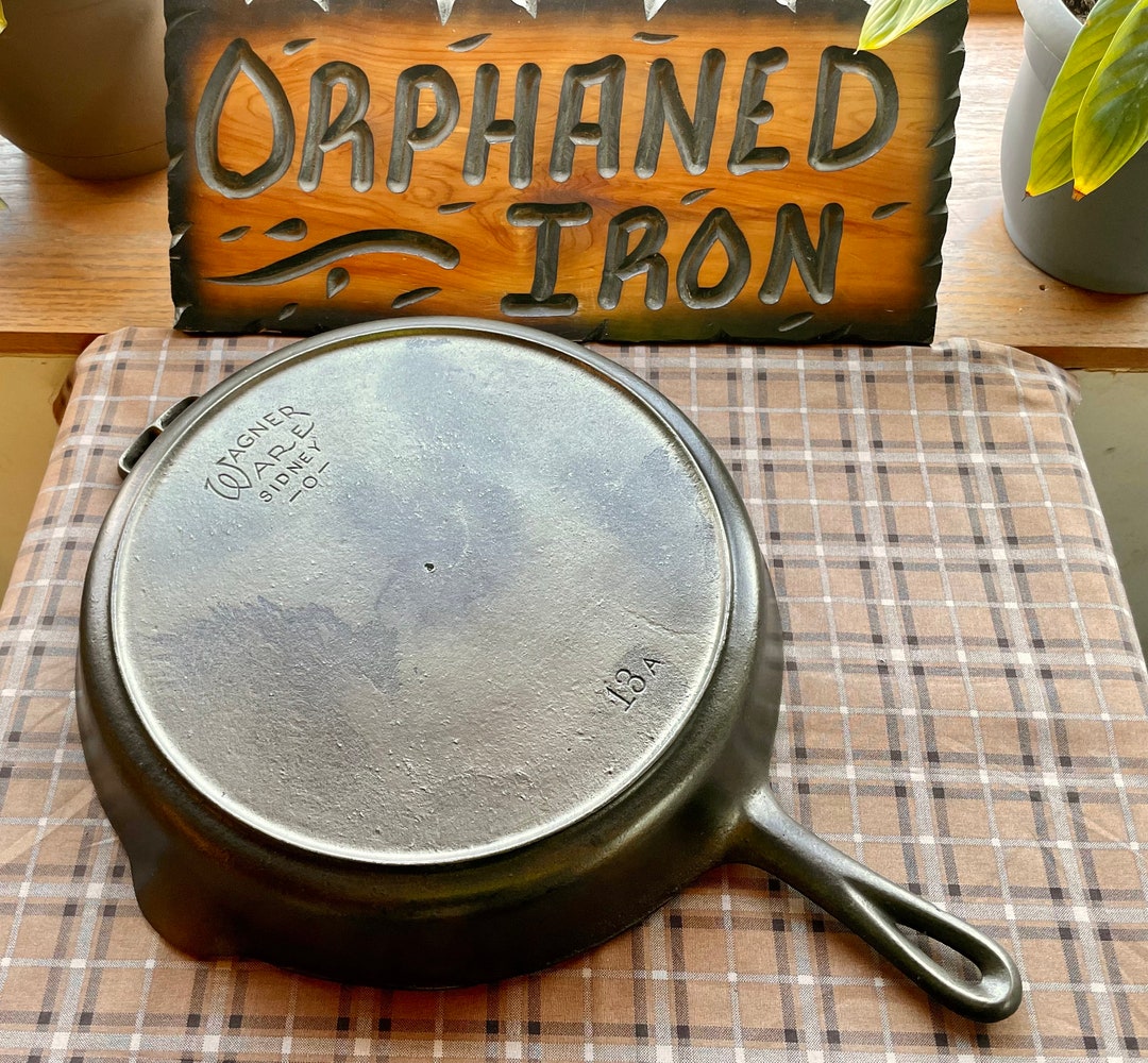 20s Wagner Ware ワグナーウェア スキレット ビンテージ Wow! Wagner #13 Stylized Logo Cast Iron Skillet - Etsy