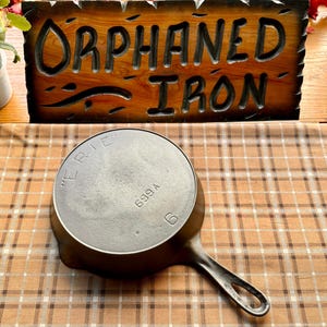 RARE! Pre-Griswold Erie #6 Cast Iron Skillet