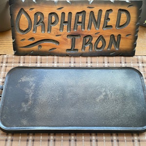 Rare! Wapak #8 Block Logo Long Griddle with Erie Ghost Mark