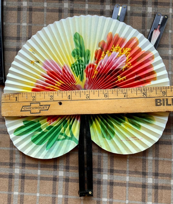 Four Vintage Oriental Hand Fans Gem
