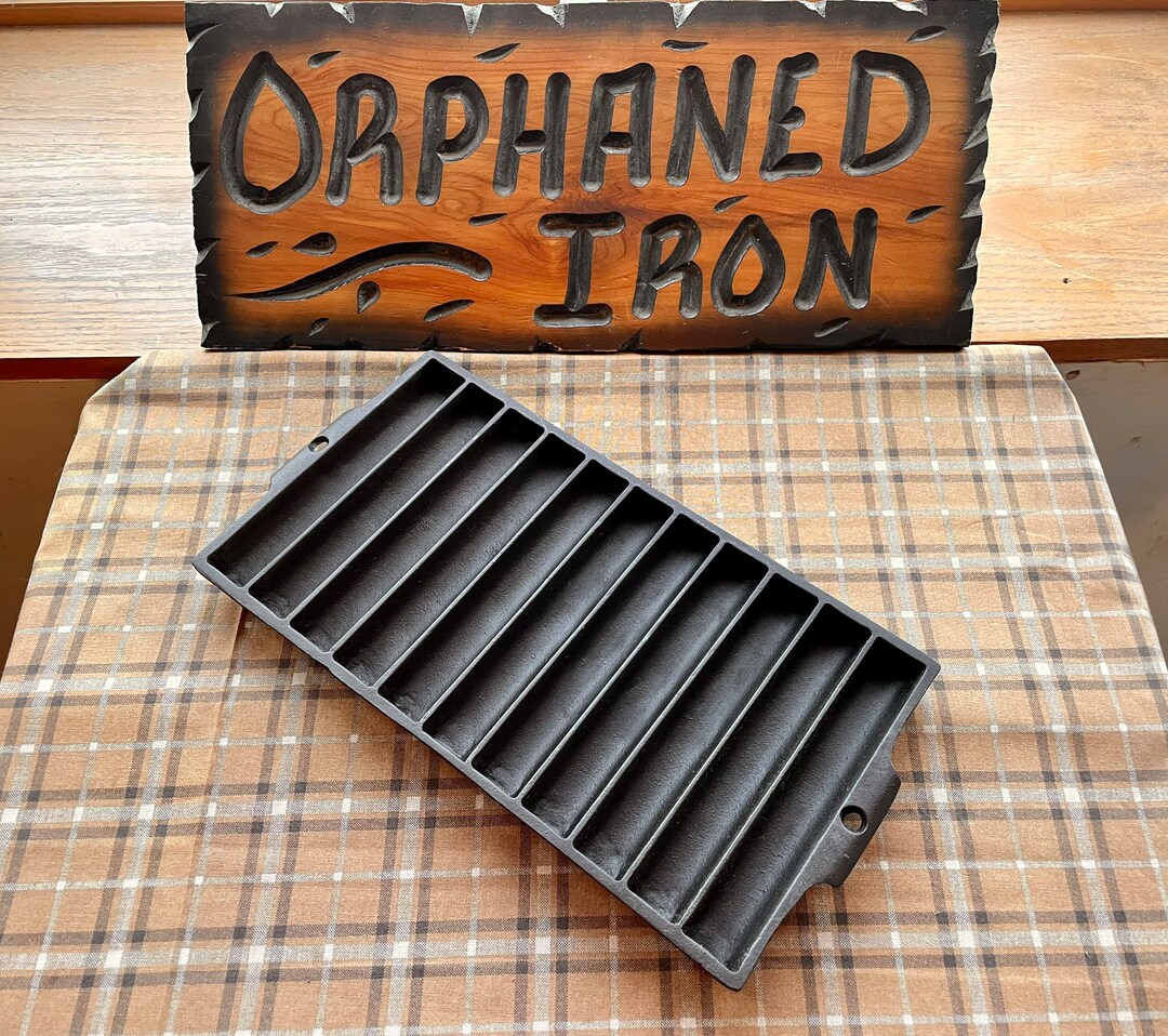 Vintage Unmarked Cast Iron Breadstick Pan Etsy