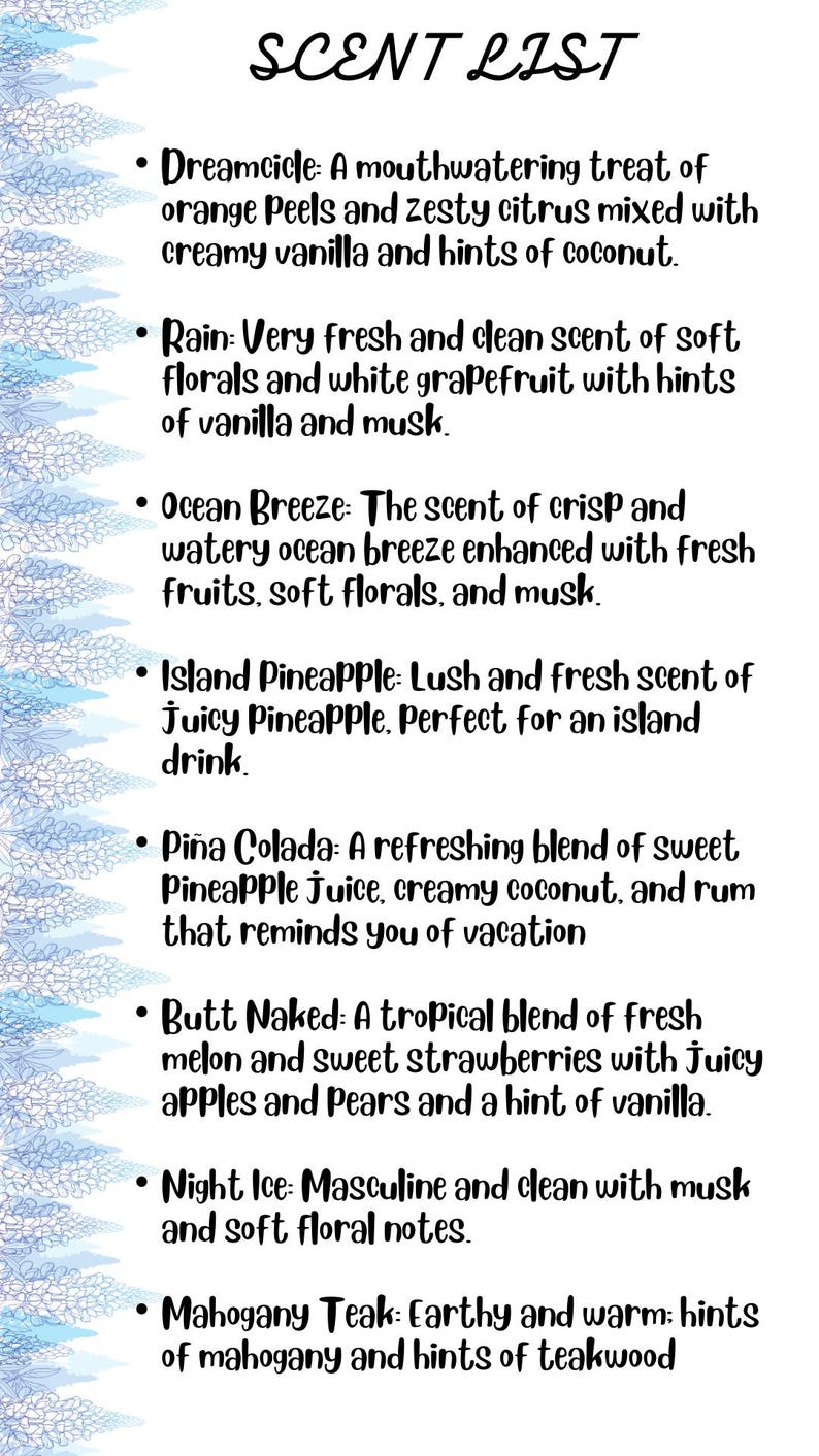 Op de afbeelding: Een geurenlijst met beschrijvingen van Dreamcicle, Rain, Ocean Breeze, Island Pineapple, Pi&ntilde;a Colada, Butt Naked, Night Ice en Mahogany Teak. De tekst is handgeschreven op een lichtblauwe achtergrond met bloemmotieven.