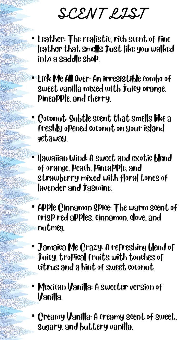 Op de afbeelding: Een lijst met geurbeschrijvingen, waaronder "Leer", "Lick Me All Over", "Kokosnoot", "Hawa&iuml;aanse Wind", "Appel Kaneel Kruiden", "Jamaica Me Crazy", "Mexicaanse Vanille" en "Romige Vanille". De tekst is handgeschreven op een lichtblauwe achtergrond.
