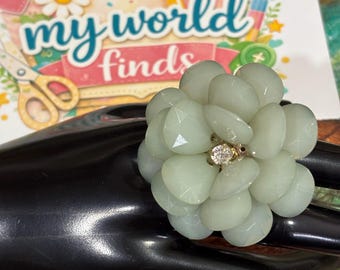 Vintage Floral Cluster Cocktail Ring - Mint Green