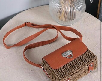 Square Rattan Crossbody Bag: Leather Strap, Chic Handbag