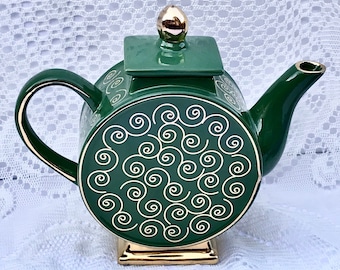 Decorative Teapot Vase, Gold Scrolls Base & Final, Green Teapot Centerpiece, Kitchen Decor, Mother's Day Tea Vase, Tea Party Decor