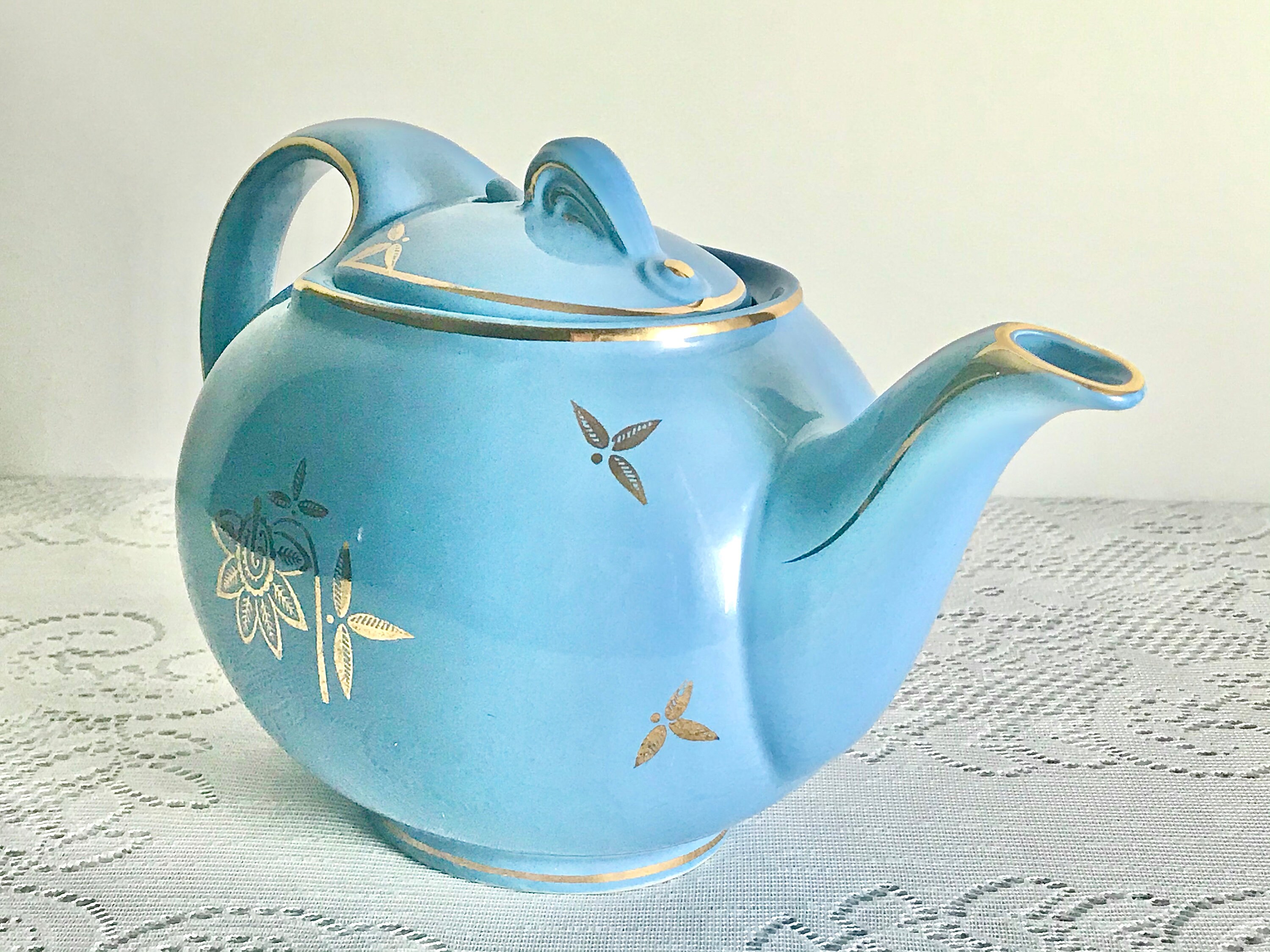 Hall Blue and Gold Design Teapot