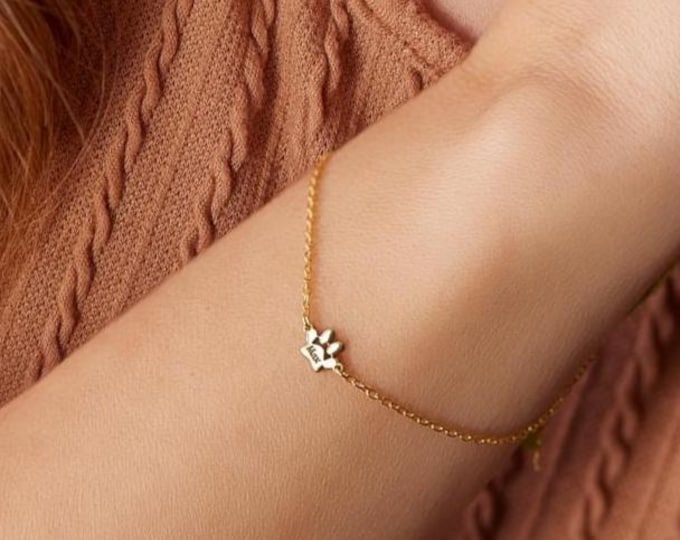 Paw Print Bracelet