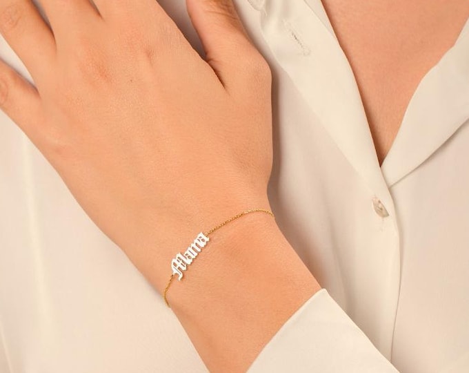 Custom Name Bracelet - Personalized Friendship Jewelry in Gold, Silver, Rose Gold - Personalized Name Bracelet - Christmas Gift for Her