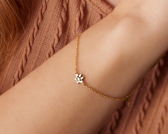 Paw Print Bracelet