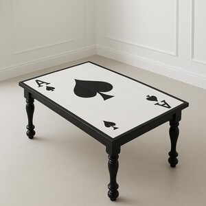 Table basse Ace of Spades - Table de jeu de cartes faite main avec pieds noirs, diseño artístico único, decoración minimalista moderna