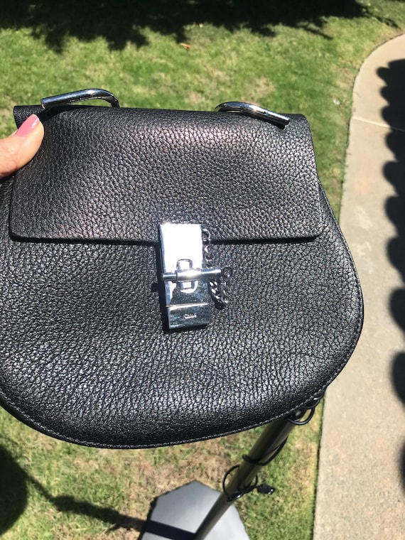Chloé ブラックレザーハンドバッグ　ノベルティ Chloe Black Pebbled Drew Cross Body Leather Chain Strap Shoulder
