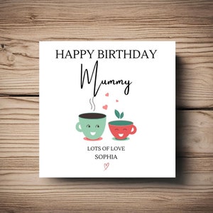 Cartão de aniversário da múmia • arco-íris • Personalize • qualquer nome • amiga • irmã • mãe • múmia • vovó • xícaras • plantas • café