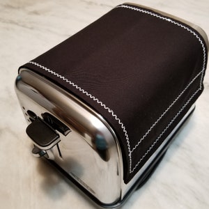Fashionable Cover for Kitchen Toasters-Stays Put to Keep Toaster Clean-Looking New!