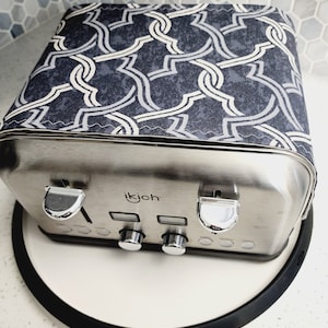 Beautiful Toaster Protector: Toaster Shame is Real! – Give it a Huggee!