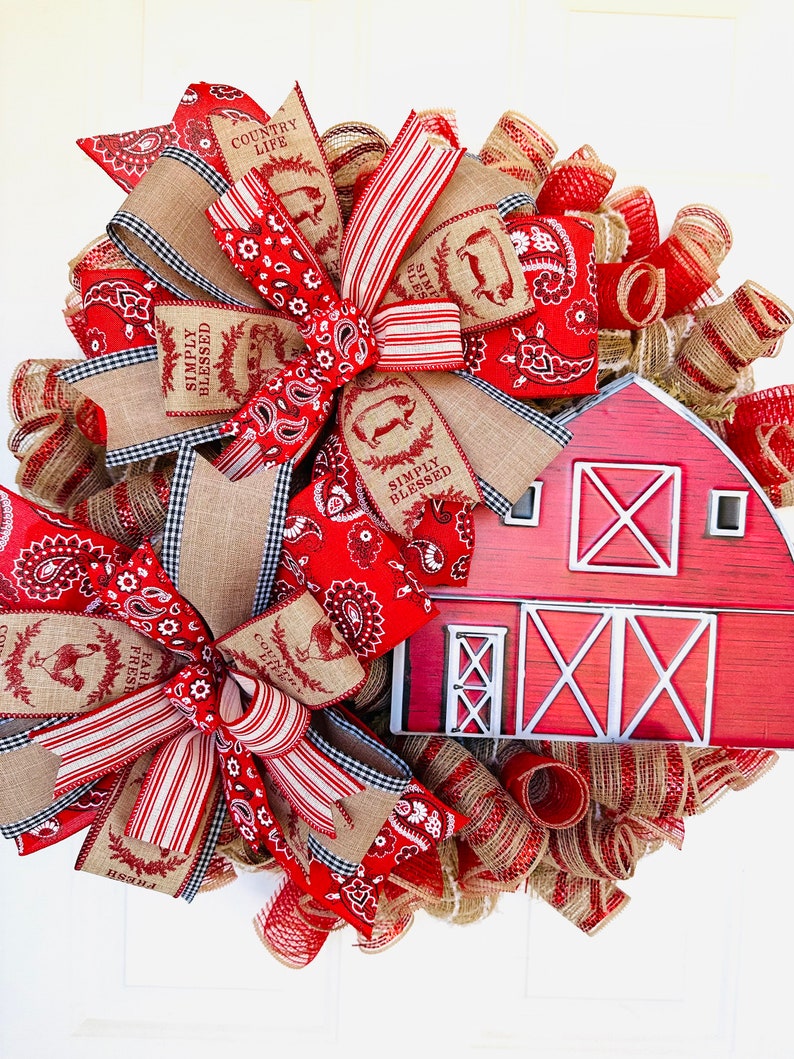 Red Barn Farmhouse Wreath, Country Barn Wreath, Farmhouse Everyday