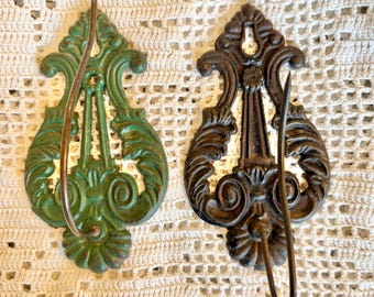 Antique Victorian Ornate Cast Iron Receipt Spike Wall Mount Bill Hook - Read Description