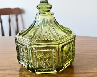 Vintage Green 8 Sided Birds and Flowers Imperial Glass Candy Dish with Lid